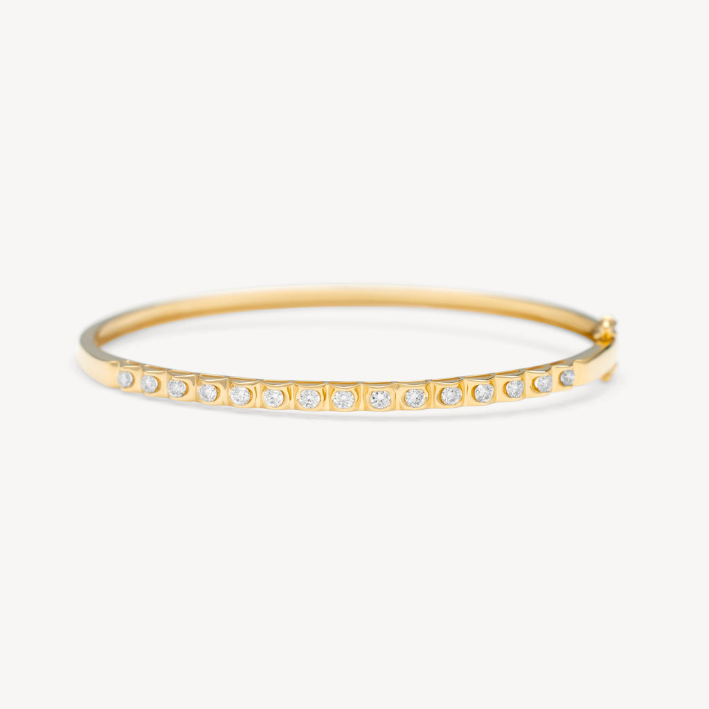 Yellow Gold Bangle with Natural Diamonds